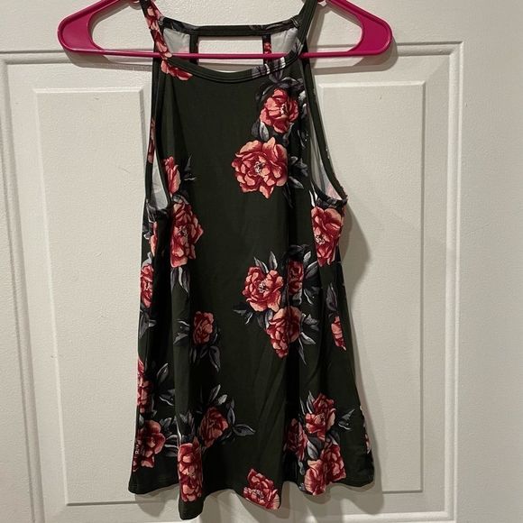 Nine Britton Blaine‎ Back Keyhole Knit Halter Top - Picture 8 of 10